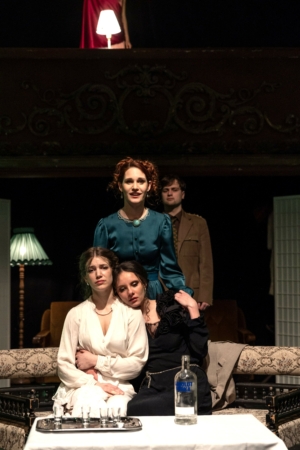 harom_nover_kuttner_adam_147